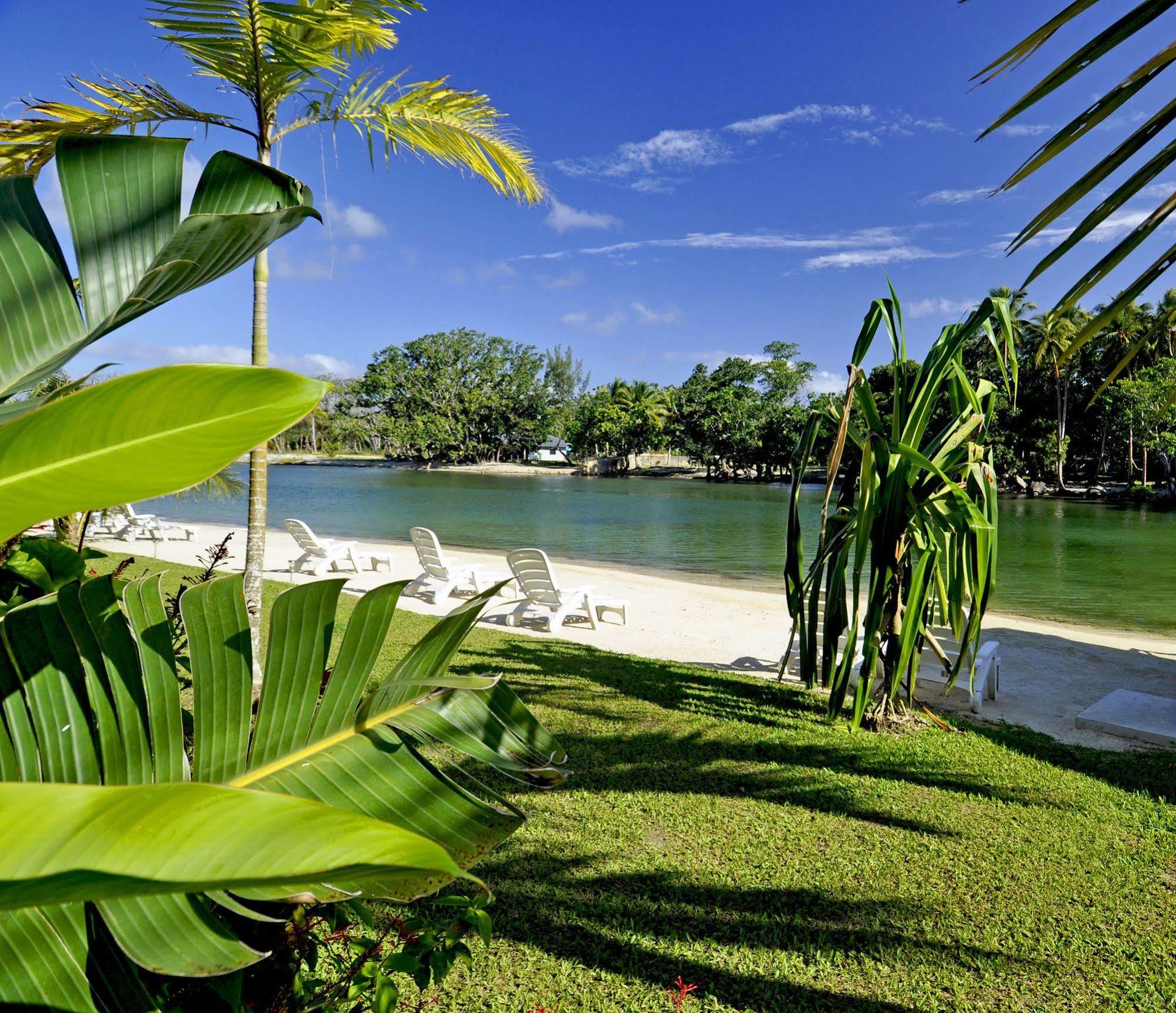 Tropicana Lagoon Apartments Порт-Вила Экстерьер фото